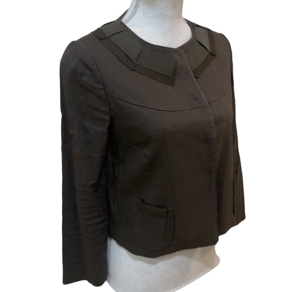 Elie Tahari olive linen blend cropped jacket Overstitching collar size small - Picture 3 of 11